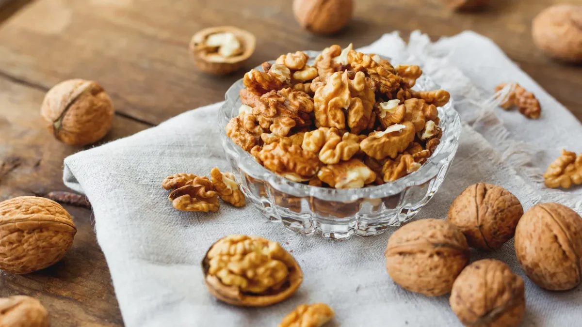 Explore-Treatments_Omega-3-Foods_walnuts_ts-531534806-cropped-1200x675.webp